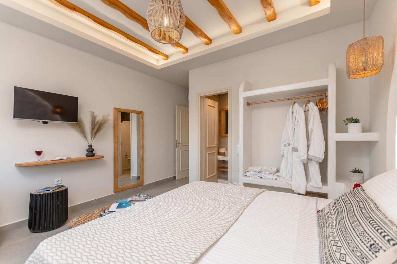 Porto Dema Luxury Suites Schoinoussa Екстериор снимка